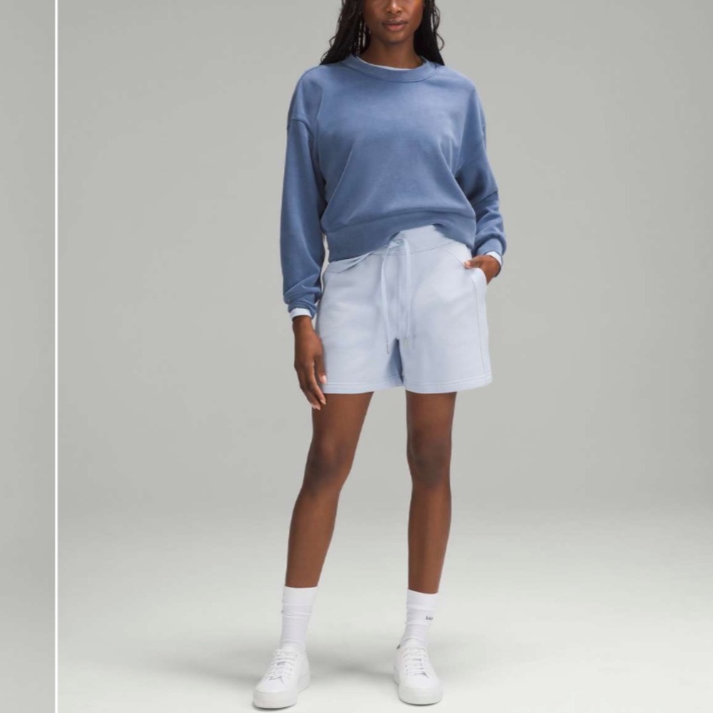 Lululemon Perfectly Oversized Cropped Crewneck Pullover Top Softstreme